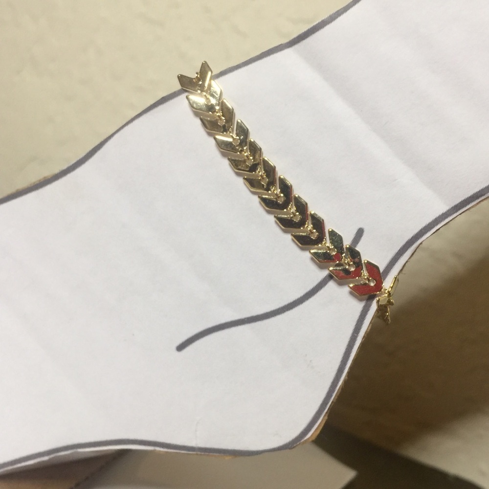 Classy anklets